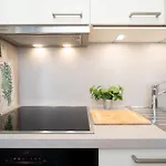 Schuetzenweg 6 Moguntia アパート *