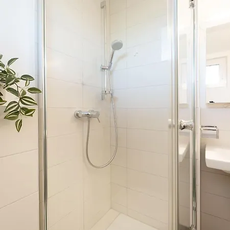 Schuetzenweg 6 Moguntia Келленхузен